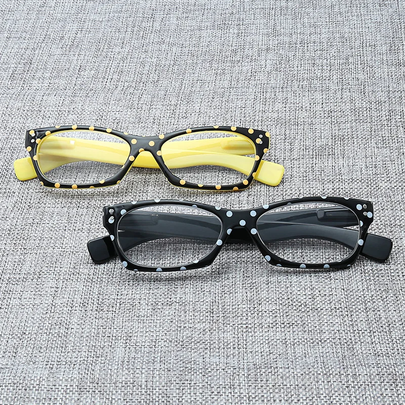 

AORON Vintage Reading Glasses Women Men Retro Optical Prescription Eyeglasses Lightweight Presbyopic Reading Glasses
