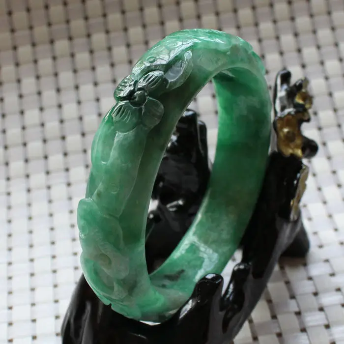 

1123 Chinese Hand-carved Emerald Green Jadeite Jade Gems Bracelet Bangle 59mm