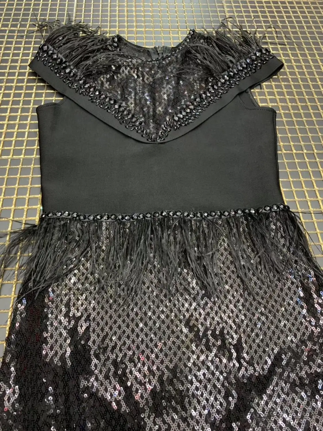 Top Quality Sexy Mesh Feather Beading Black Bandage Dress Knitted Elastic Bodycon Party Dress