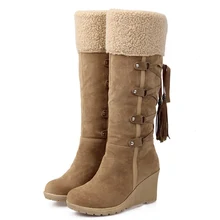 Новые модные женские сапоги; сапоги до колена с бахромой; плюшевые зимние сапоги; зимние сапоги на танкетке и высоком каблуке; женская обувь на платформе; большой размер 43