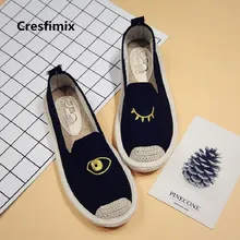 Cresfimix chaussures plates/женские милые весенне-летние мягкие туфли на плоской подошве Женская Повседневная белая парусиновая обувь крутая черная обувь c2411