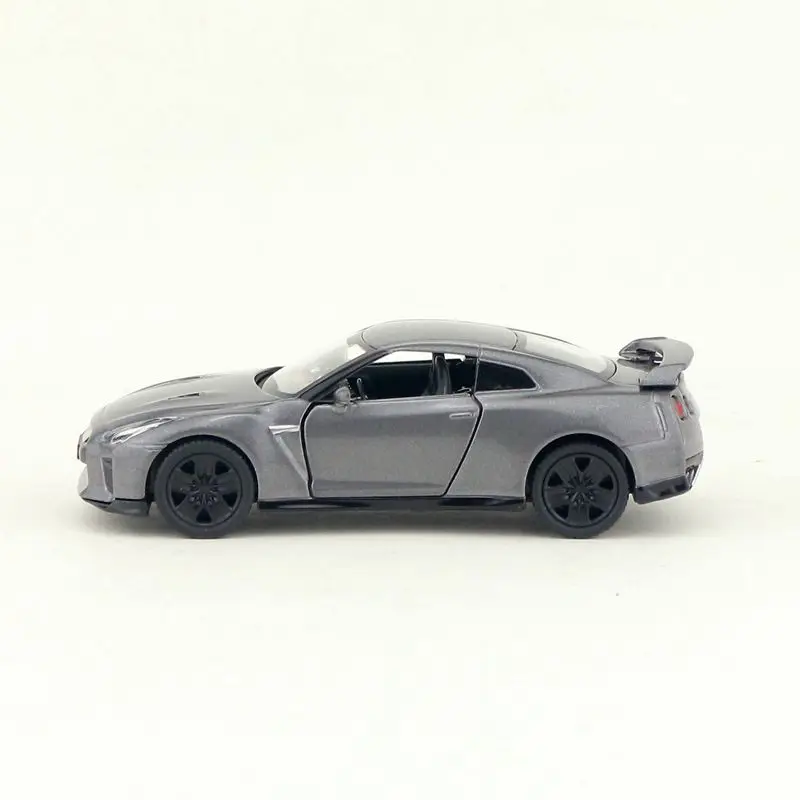 GT-R (4)