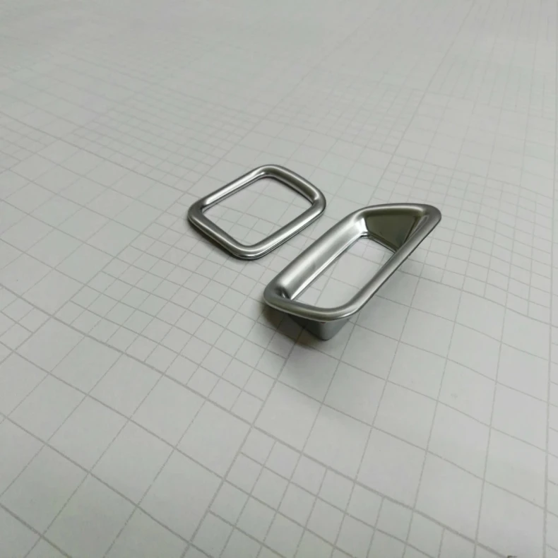 (2)