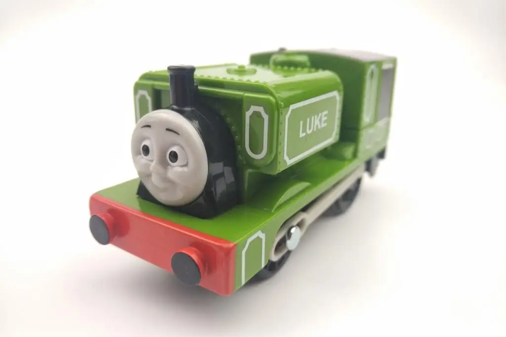 

Luke Electric Trains Vihcle Railway Motorized Trian Set Model Compatible with Brio Kids Toys for Children