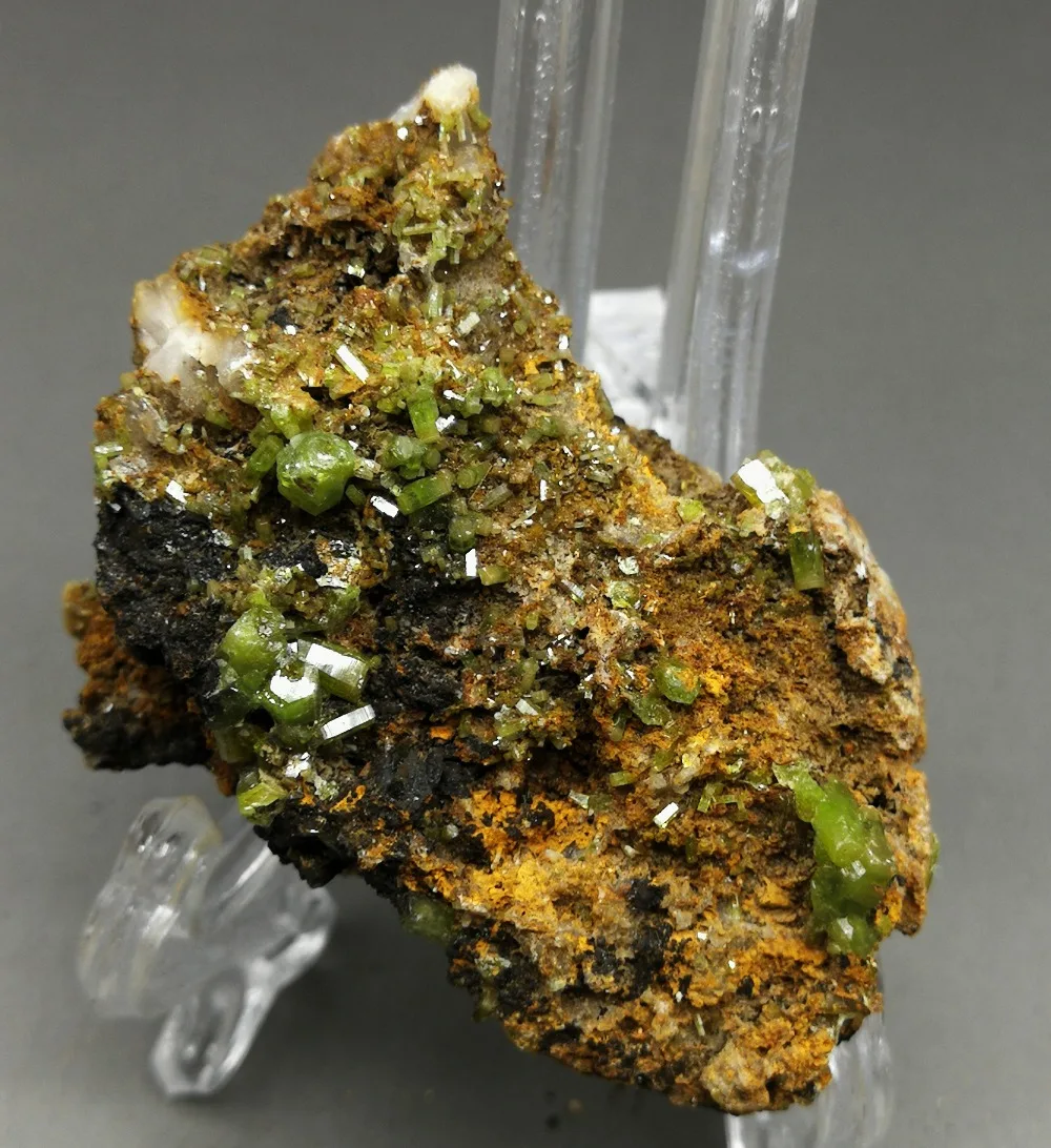 

29g Natural RARE Pyromorphite green lead ore natural mineral crystals teaching specimen collection from China