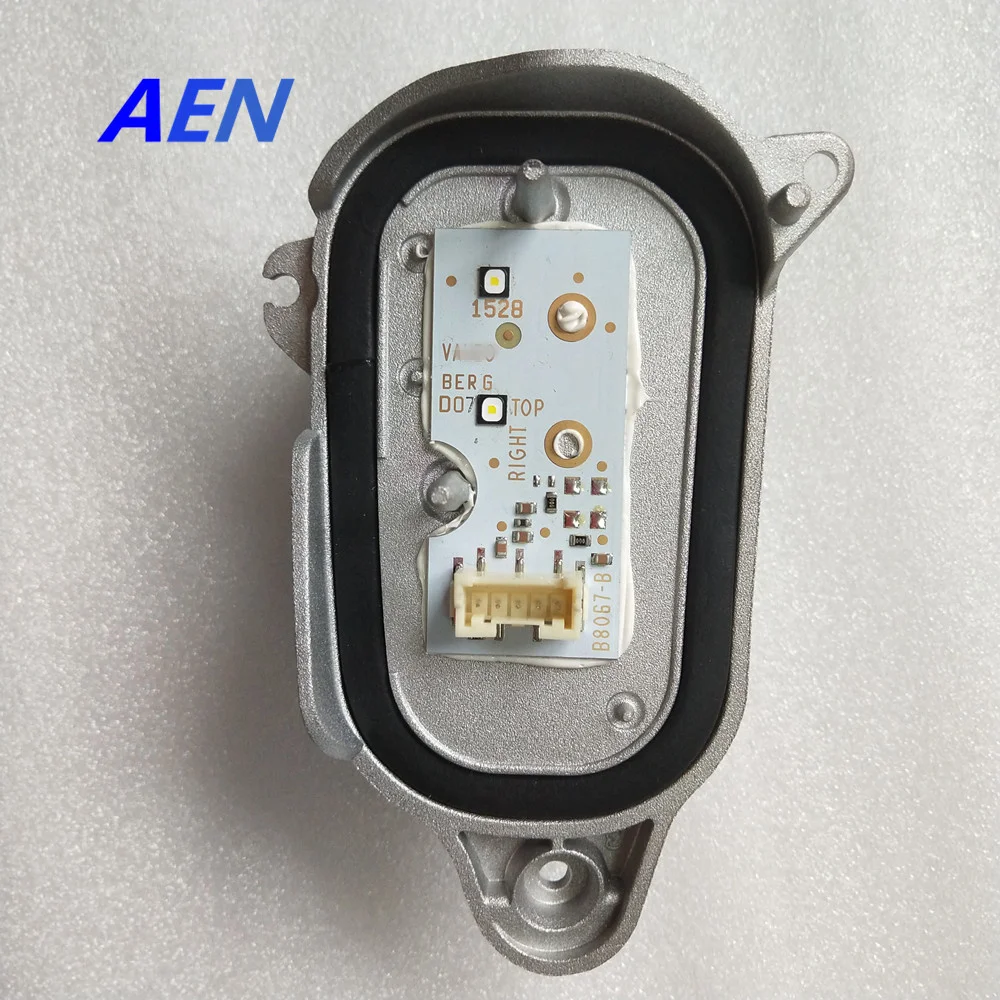 

NEW LED LIGHT BALLAST CONTROL 8R0941476B DRL MODULE RIGHT HEADLIGHTS for AUDI Q5 LCI 8R0.941.476B