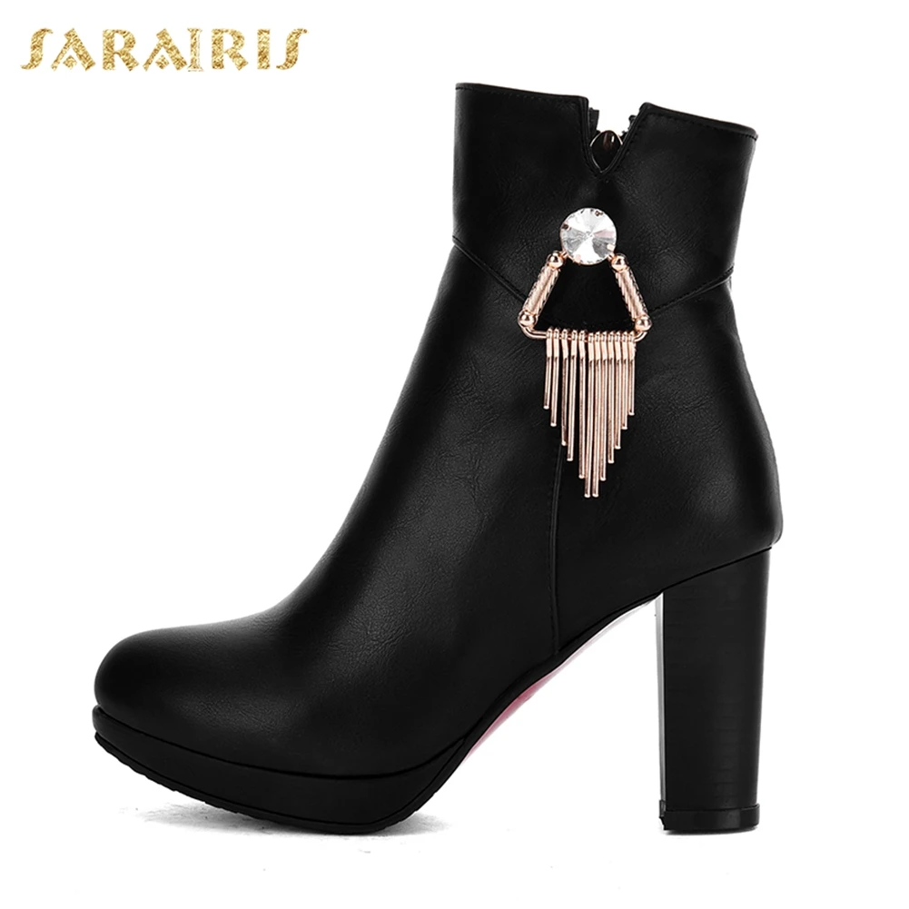 Up Élégant Nouvelle Plate Plus Femme Cheville forme Beige Taille Chunky Décoration Métal Bottes Talons La noir En 31 D'hiver Zip 43 Sarairis Marque Chaussures n0k8XwPO