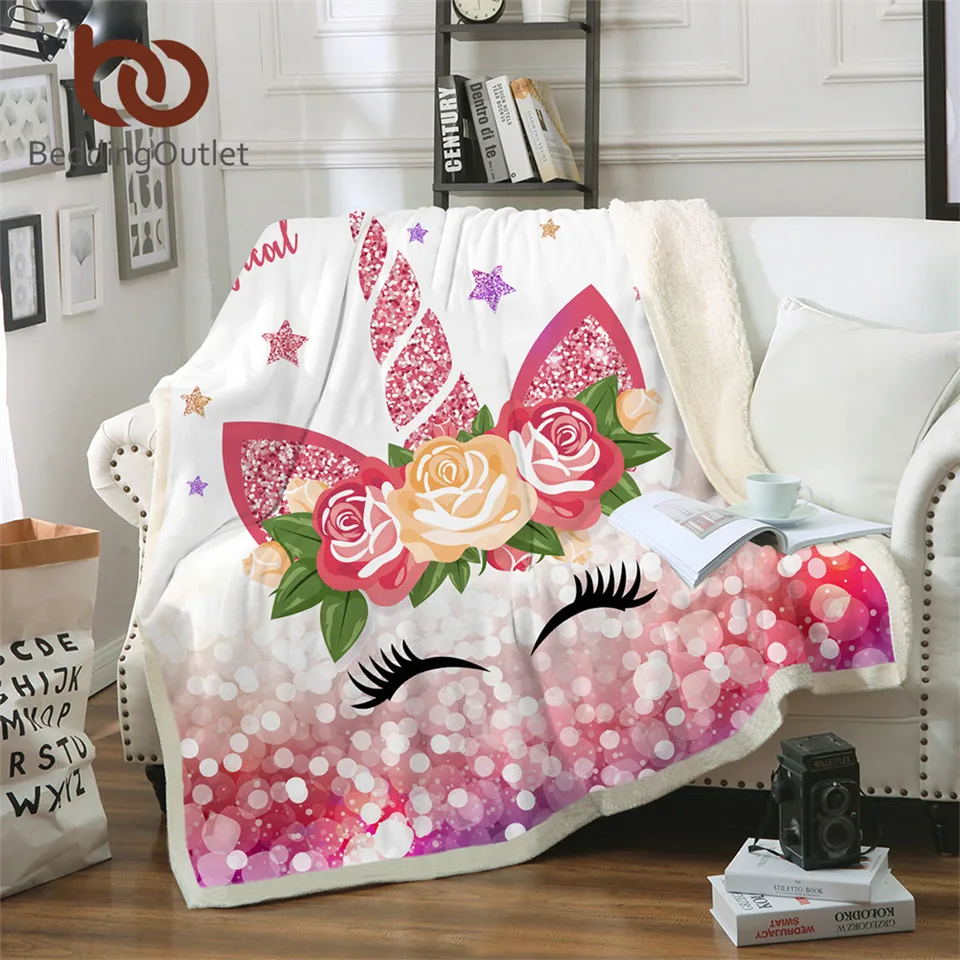

BeddingOutlet Lovely Unicorn Sherpa Throw Blanket Cartoon Bedspread for Kids Eyelash Girls Plush Blanket Pink Glitter Bedding