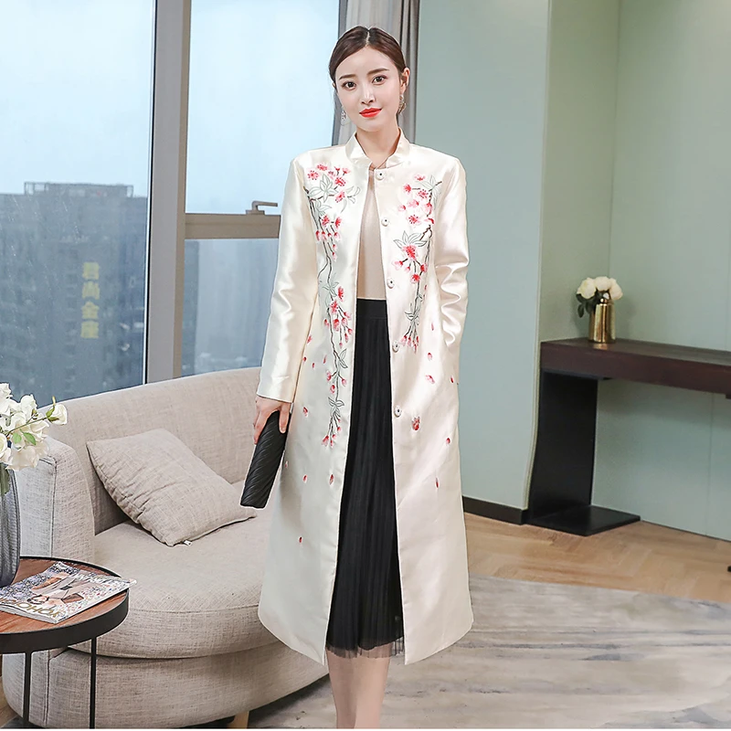 

2018 New Women Long Coat Improved Cheongsam Hanfu Chinese Tang Coats Apricot Large size M-3XL High quality slim jacket