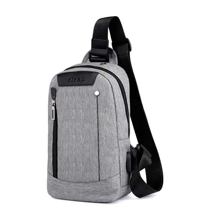 Outdoor shoulder bag (17)