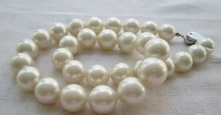 

HUGE 21" 10-11MM NATURAL SOUTH SEA WHITE PEARL NECKLACE AAA