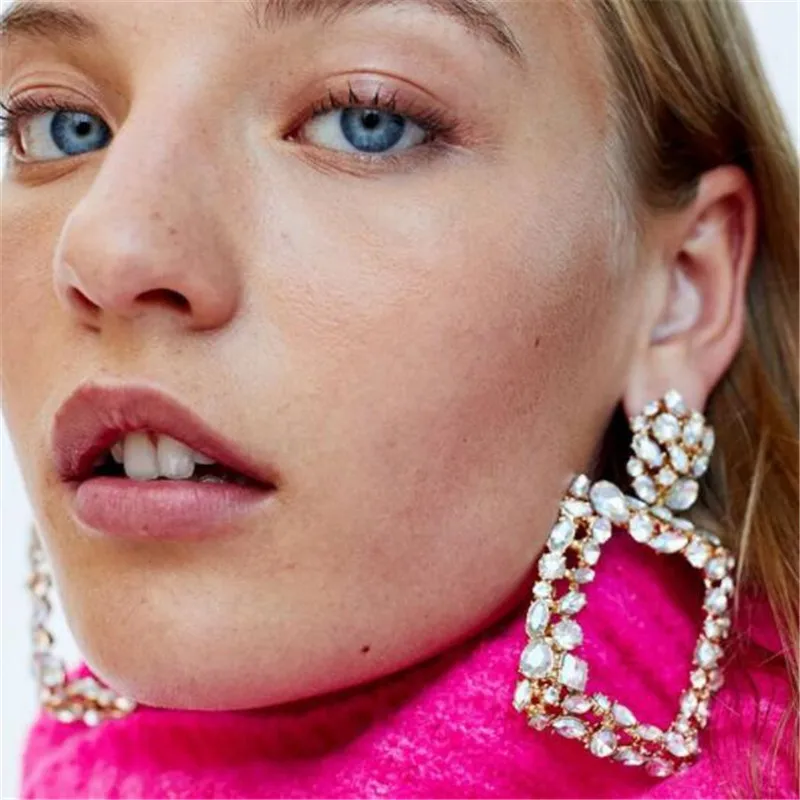 

Mamojko Fashion Shiny Rhinestone Drop Dangle Earrings for Women Vintage Metal Statement Earrings Wedding Jewelry Wholesale Gifts