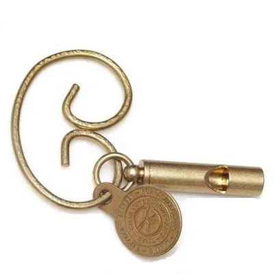

Creative Retro Handmade Brass Key Ring Buckle with Whistle Hoop Curse