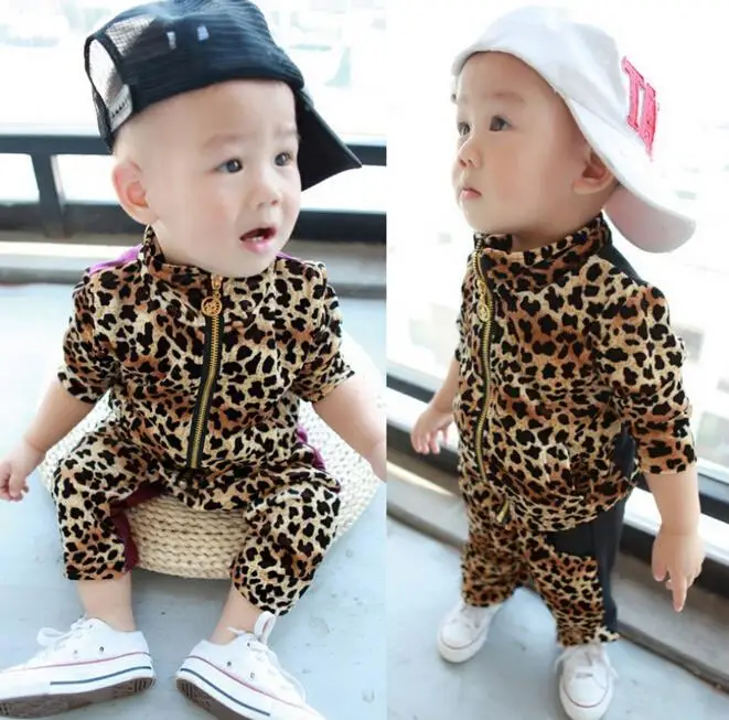 

[Bosudhsou] Autumn Children's Clothing Boy Girl Set Leopard Print Velvet Child Twinset Outerwear Trousers set QT-1