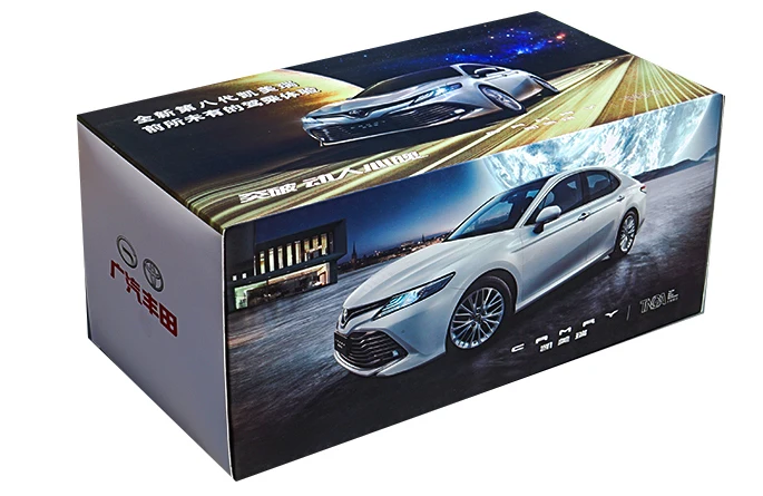 1/18 Toyota Camry 8-го поколения Литой Сплав Модель автомобиля игрушки для детей Коллекция подарков Черный Белый Красный