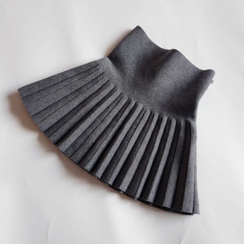 

2019 New Style Pure Color Knitted Girl Short Pleated Skirt Spring Autumn All Cotton High Quality High Waist Big Hemline Skirt
