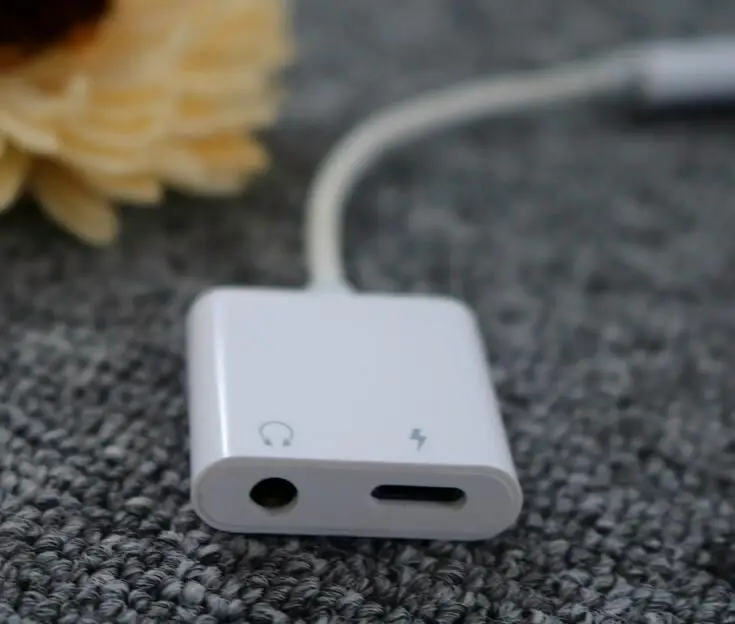 Goedkoop 10 stks partij 2 in 1 Lightning Naar 3.5mm Koptelefoon Hoofdtelefoon Audio Jack en oplader adapter voor Iphone 7 7 Plus Connector kabel