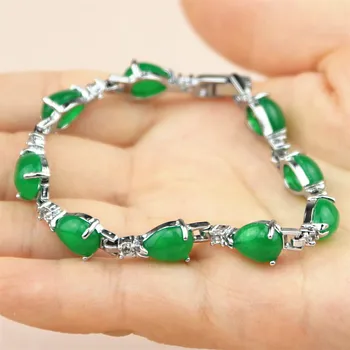 

Exquisite bracelet Heart-shaped green beads bracelet Double color three design is optional Elegant female style