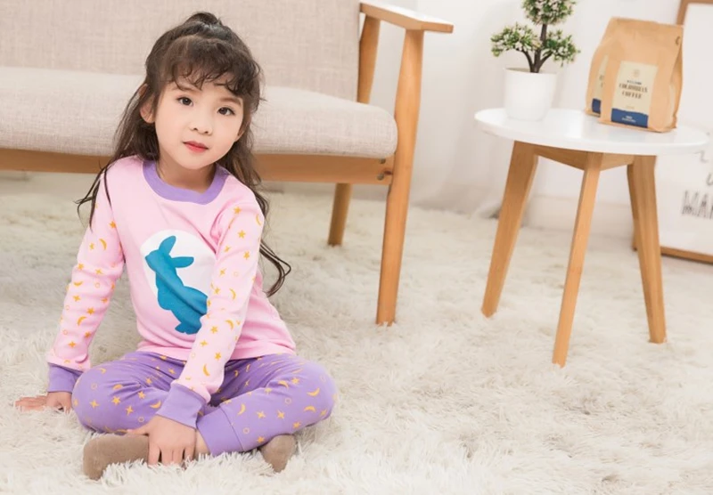 7677162564_1252411418