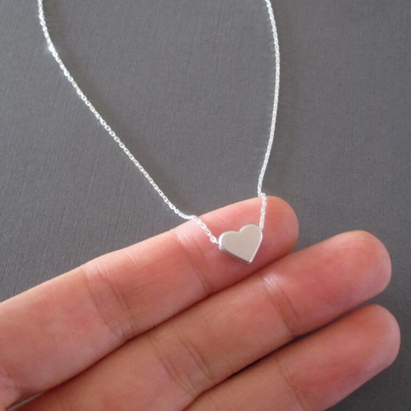 Tiny heart necklace