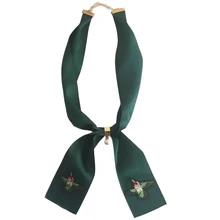 ZEBERY вышитый Модный маленький шарф дикая нашивка Роза ложный воротник галстук-бабочка украшение в виде жемчужины шарф