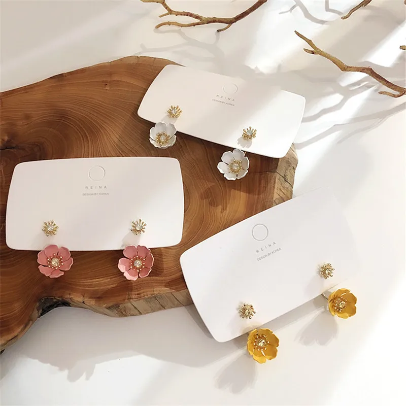 

EARS HIGH 2019 Korean Fashion Simple Flower Painting Stud Earring For Women Temperament Zircon Holiday Boucle D'oreille Brincos