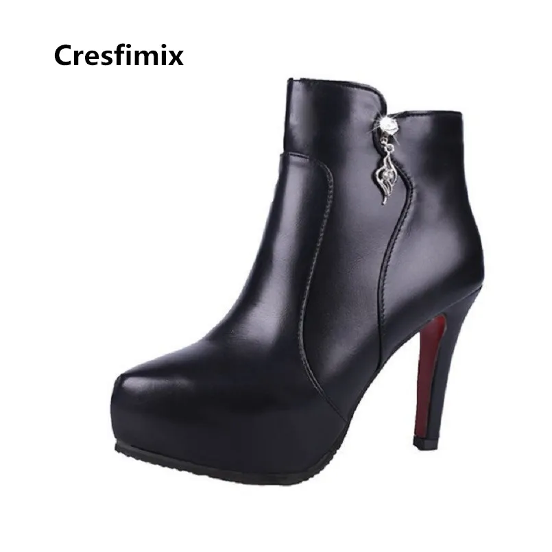 Cresfimix/Женские Модные Черные Ботинки martin из искусственной кожи; женские красные ботинки высокого качества; повседневные уличные ботинки; Botas De Mujer; B6010