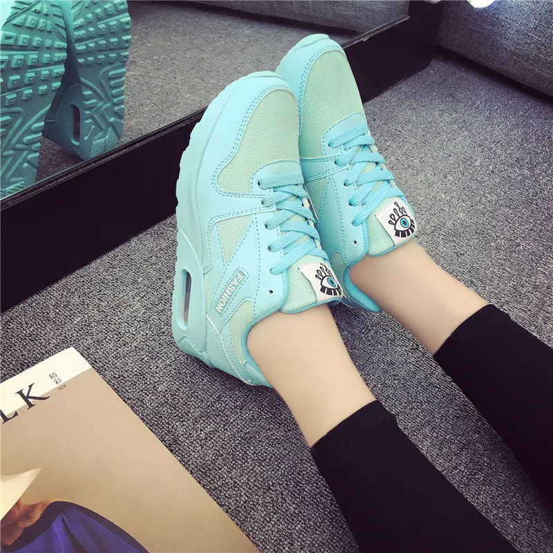 

YRRFUOT Sneakers For Women Brand Light Air Mesh Woman Trend Shoes Spring Flats Shoes Zapatos Mujer Women Fashion Shoes Outdoor