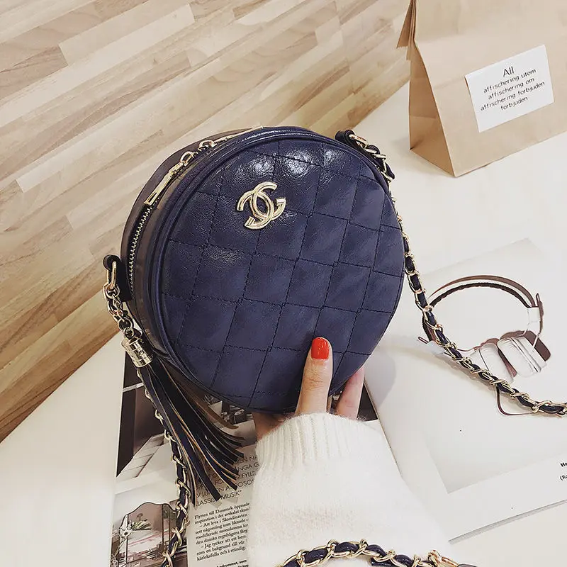 

2019 Famous Small Round Shoulder Bags Designer Mini Clutch Purses Diamond Lattice Chain Messenger Bags Wide Band Camera Bag