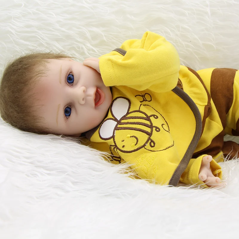 NPK-Collection-22-Inch-Boy-Reborn-Baby-Doll-Realistic-Real-Looking-Silicone-Babies-Fashion-Kids-Brinquedos (3)