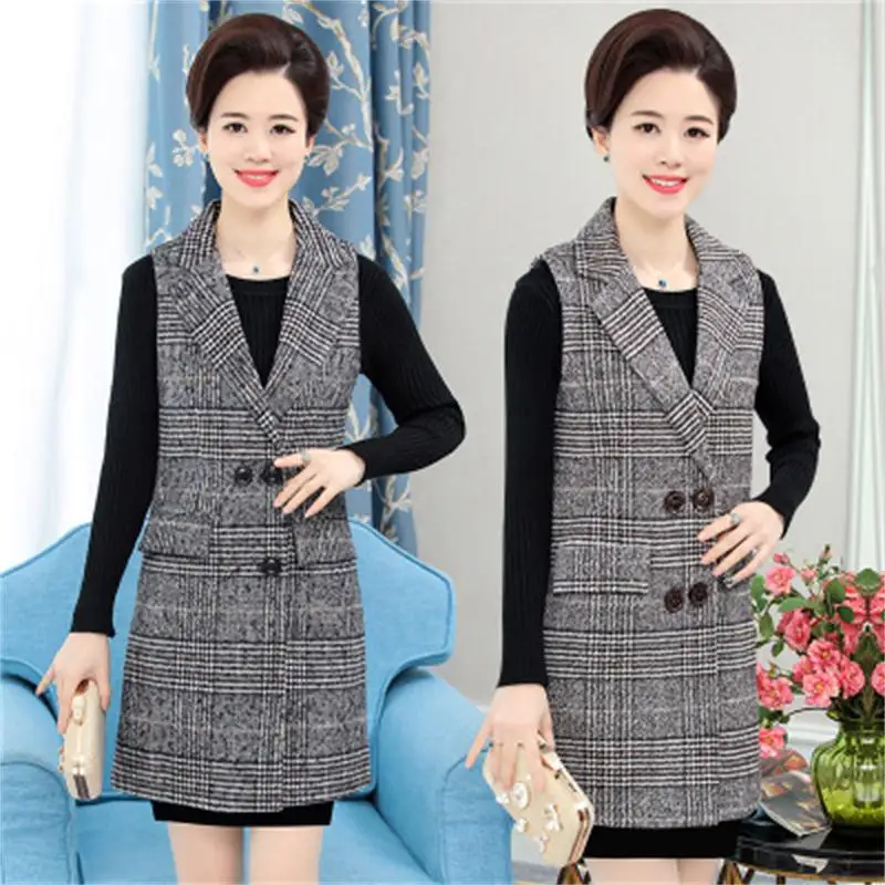 

Middle-aged women's autumn and winter vest long middle-aged ladies woolen plaid jacket mother loaded large size vest female
