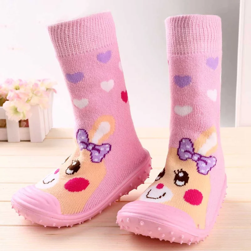 Носки для новорожденных мальчиков и девочек с противоскользящей мягкой резиновой подошвой, носки для улицы, детские носки-тапочки с рисунками животных - Цвет: PK1