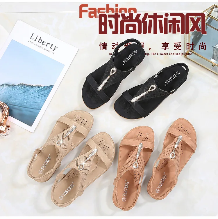 

2019 IELTS Run Korean fashion women's sandals bohemian flat beaded large size sandals