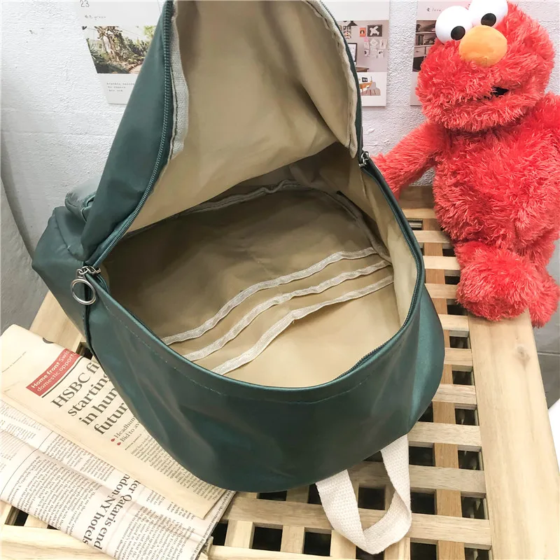 Alta Qualidade Shinning Nylon Impermeável Escola Mochila Feminina Mochila Viajante