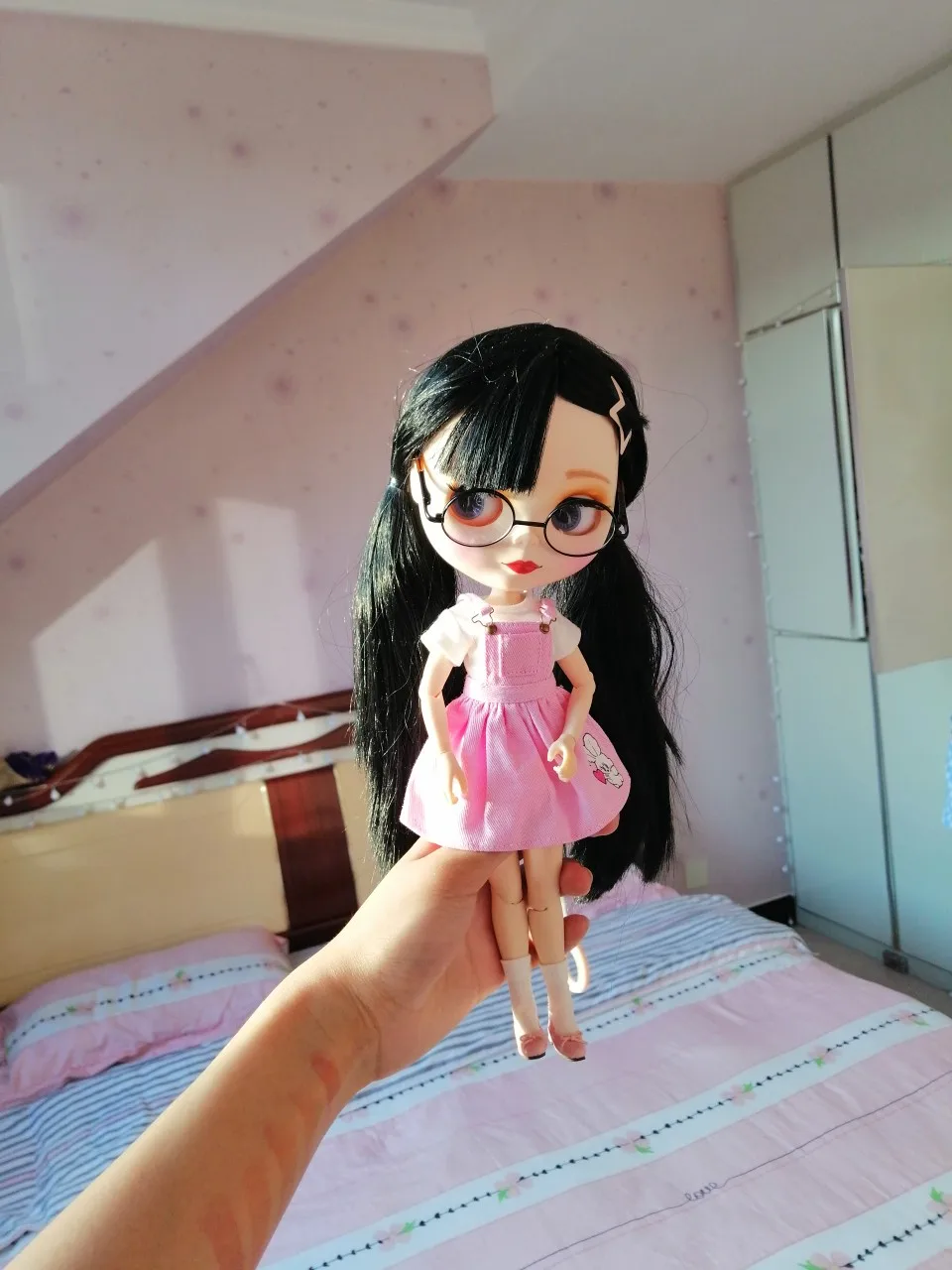 7
