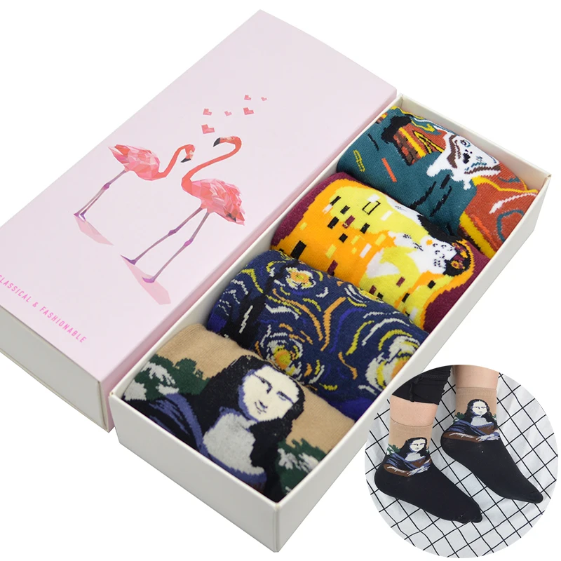 Billige 4 Paar satz Abstrakt Berühmte Ölgemälde Kunst Frauen Socken Schrei Kiss Sternenklare Nacht Mona Lisa Lustige Frauen Crew Socken mit Geschenk box