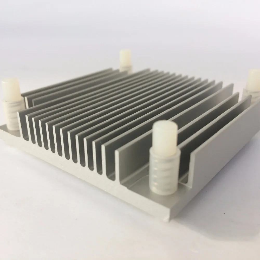 Радиатор охлаждения микросхем. Heatsink 60x25x309. Миниатюрный радиатор охлаждения микросхемы. Радиатор на чип.
