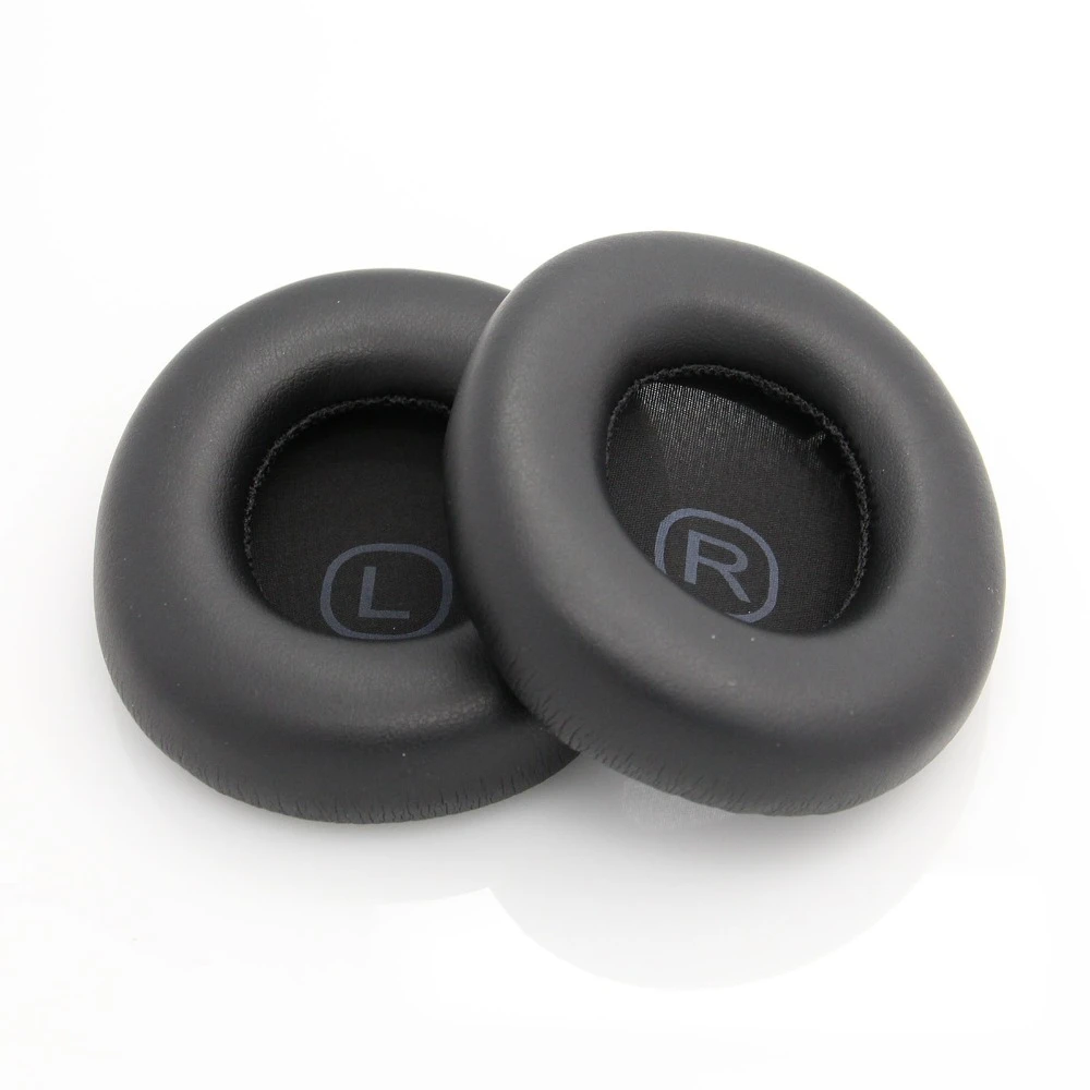 black and white earphones