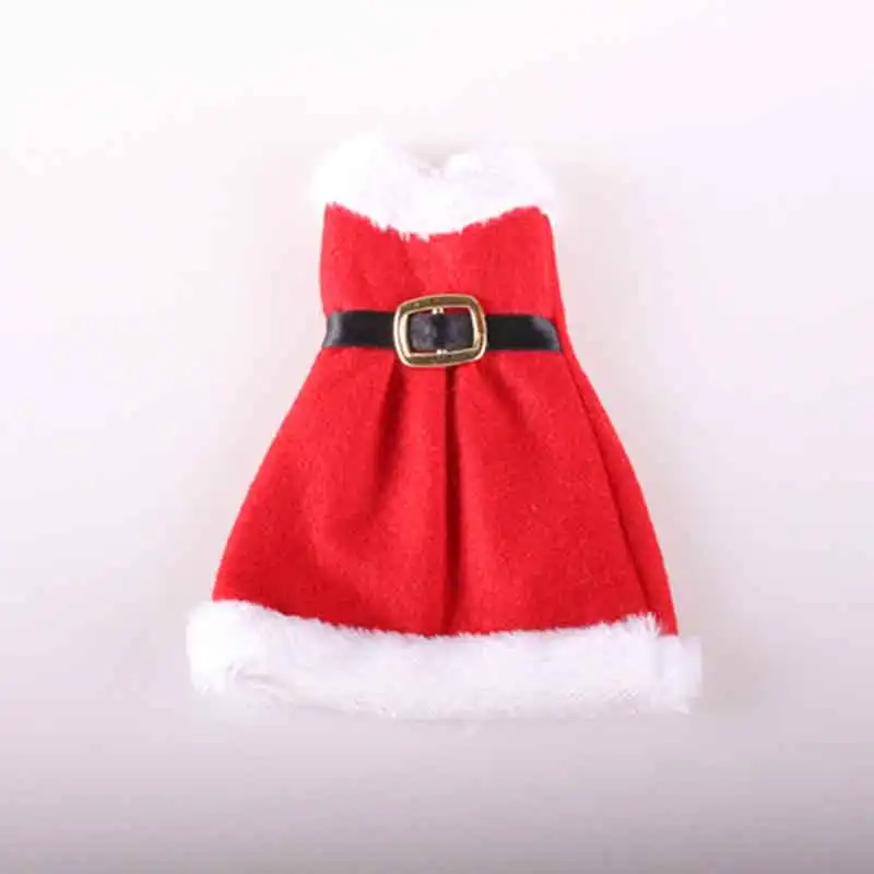 A-Christmas-Wine-Bottle-Cover