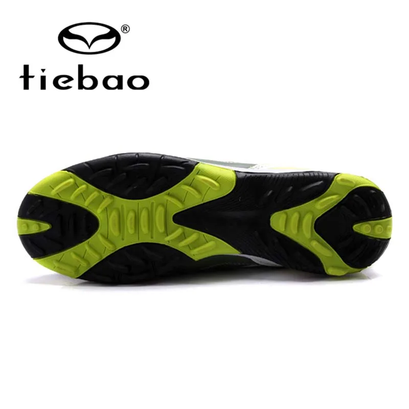 TIEBAO profesional hombres TF Turf Soles Botas de fútbol deporte al aire libre zapatos de fútbol de entrenamiento tamaño Sneakers UE 39-44 Botas de Futbol
