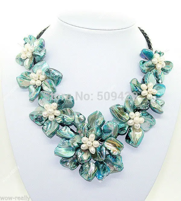 

Free Shipping >Fashion Jewelry Blue shell flowers pearl necklace 18" long