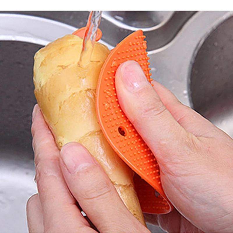 2 шт. кухонные инструменты многофункциональная фруктовая щетка для овощей легкая щетка для чистки картофельных кухонные домашние принадлежности 8A0905