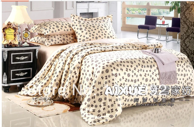New Design Brand Name Real Silk Bedsheet 4pcs Bed Linen Bedding Sets New Design Brand Name Real Silk Bedsheet 4pcs Bed Linen Bedding Sets Queen King Duvet Cover
