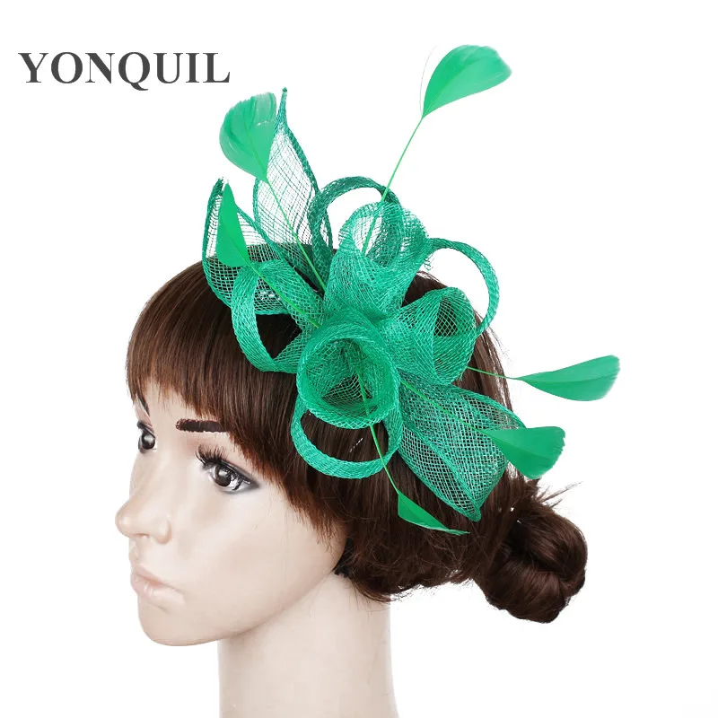 Несколько цветов Выберите Элегантный Дамы Вуалетка для волос шляпа на гребень для волос Дамы Необычные перо аксессуары для волос для свадьбы гонки SYF231 - Цвет: Зеленый