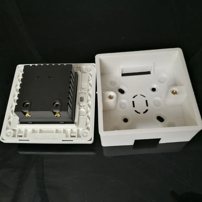600W2