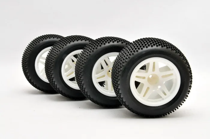 Шины для грузовиков OFNA/HOBAO RACING 11105 TT колесо с креплением 4 шт. 1/10 HYPER бесплатная
