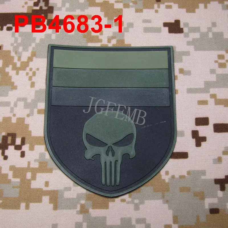pb4683 Зеленый Российской Федерации череп флаг тактический военный боевой дух 3D ПВХ патч - Цвет: pb4683
