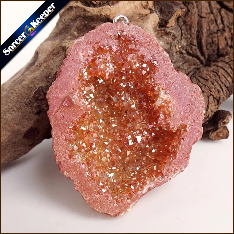 

Irregular Natural Stone Pendulum Gold Plating Rainbow Crystal Druzy Pendants Sparkling Charms Necklace For Jewelry Making YS0009