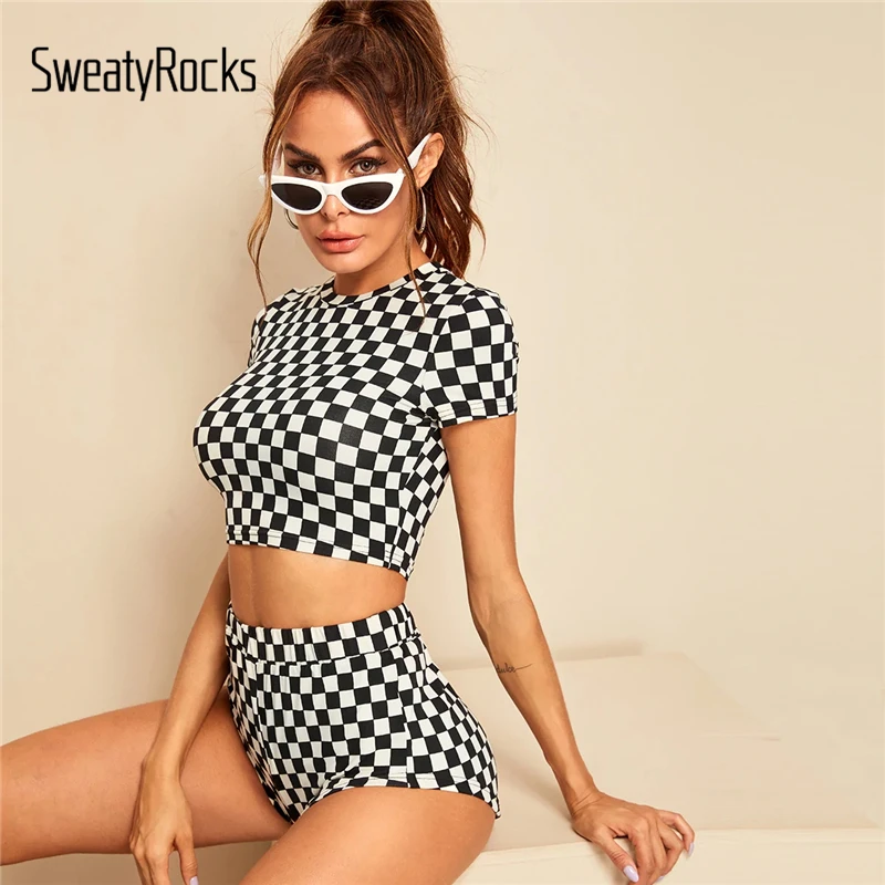 

SweatyRocks Short Sleeve Checked Tee And Shorts Set Black and White Plaid Two Piece Set 2019 Activewear Women Streetwear Outfits