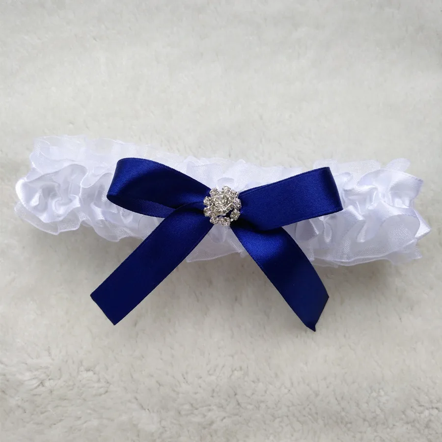 

1 pcs wedding garter white bridal garter shabby flower toss garter vintage inspired garter